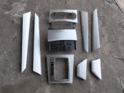 Dekory Mercedes W204 Listwy Ozdobne Szczotkowane Aluminium Srebrne 