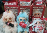 Labubu x Coca-Cola- figurki 