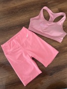 Komplet sportowy Nike szorty top