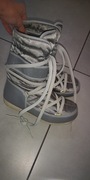 Moon boot