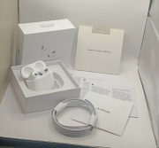 Słuchawki Airpods 3 generacji - powystawowe, nieużywane, stan idealny!