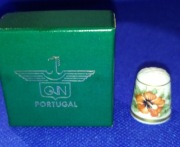 NAPARSTEK kolekcjonerski porcelanowy - QN Portugal - kwiat maku 