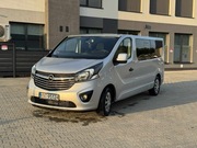 Wynajem busa 9 osobowego Long Opel Vivaro 9 osób na wakacje, wesele