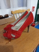 Nowe buty damskie na obcasie M.Daszynski