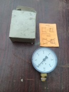 Nowy manometr, ciśnieniomierz, 0-6 bar, 1/4 cala