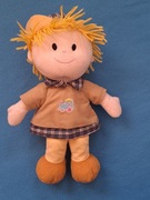 Lalka chłopiec w czapce i koszuli 