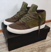 Buty Air JORDAN Series MID. !Rozm.44,5 (28,5cm)