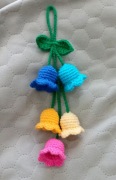 Dzwoneczki wykonane na szydełku, zawieszka 