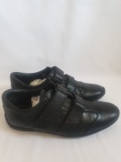 Piękne sportowe  Gucci - oryginał  /37