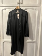 VICTORIA'S SECRET Szlafrok satynowy z szerokimi rękawami z koronką