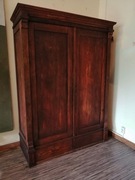 Dębowa szafa po renowacji