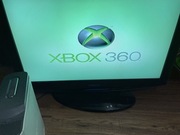 Konsola Xbox 360 zestaw pad gra piłka