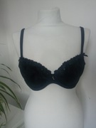 Designet czarny biustonosz stanik koronkowy r 75/C