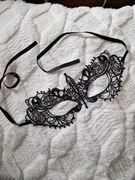 Czarna koronkowa maseczka maska na oczy ażurowa wenecka sensualna