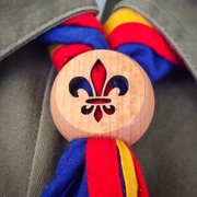 Drewniany pierścień na chustę harcerską