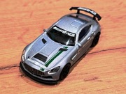 Model samochodu Mercedes Benz AMG GT4.