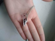 Naszyjnik nutka i trampek