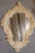 lustro w stylu barokowym 