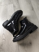 Botki damskie na grubiej podeszwie River Island rozmiar 40