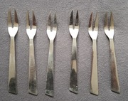 Komplet widelczyków do ciasta na 6 osób deserowe stal nierdzewna