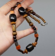 Naszyjnik Drewniana historia, lekki, drewno, brązowy, krótki, Handmade