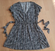 Sukienka z krótkim rękawem r. 38/40