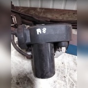 Pompka tempomatu Audi A8 D2 4.2 811907325