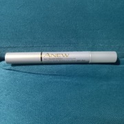 Avon Anew korektor przeciwzmarszczkowy z pędzelkiem wykręcany aplikator