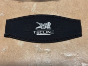 Neoprenowa nakładka na pasek maski aby maska nie zatonęła