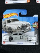 HOT WHEELS - JAGUAR MK1 - HW RACE DAY - NUMER 127 / 250 - 6 / 10