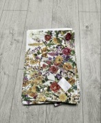 Obrus plamoodporny nowy w kwiatki 140x220