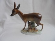 Sarna/koza z kożlęciem,sygn.,po 1903r.