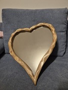 Lustro w kszałcie serca