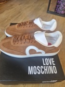 Love Moschino skórzane sneakersy przecena z 460zł brązowe