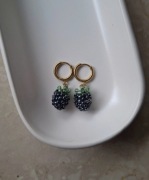 Kolczyki jeżynki handmade urocze na wiosnę i lato 
