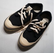 Buty sportowe ZARA 42