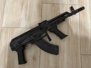AMD-65 LCT po kompletnym tuningu ASG AK biały kruk