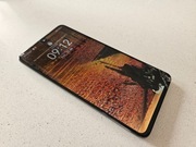 Huawei MATE 20 HMA-L29 - uszkodzona szybka