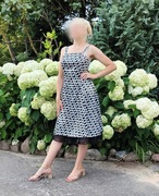 Biała sukienka w kropki vintage 38 M satyna retro 