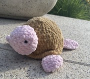 Wodny żółw, pluszak na szydełku ręcznie robiony.