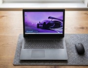 Lenovo IdeaPad 320-15AST AMD A9 SSD 4GB DDR4 org.karton papiery mysz GRATIS