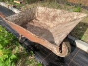 Taczki metalowe z PRL-u