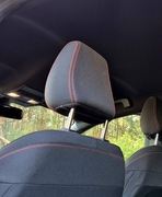 Ford Puma ST-line zagłówek przedni