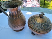 DZBANEK i NACZYNIE MIEDZIANE- RĘKODZIEŁO 2 SZT.