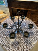 Żyrandol kłuty na świece 