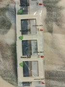 CR3/41 Ramka potrójna 3-krotna Simon 10 Krem