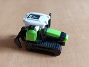 Ciągnik gąsienicowy w skali zbliżonej do TT