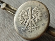 Spinka do krawata z czasów PRL Orzeł Polski bez korony brąz (13)