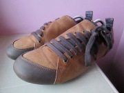 STYLOWE SKÓRZANE BUTY FLY LONDON 44 SNEAKERSY SKÓRA