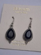 Kolczyki srebrne 925 z onyksem od Shivam